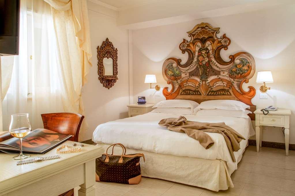 Arcom Palace Помеция Стая снимка